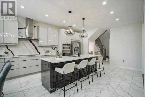 3246 Turnstone Boulevard, Pickering, ON - Indoor Photo Showing Kitchen With Upgraded Kitchen