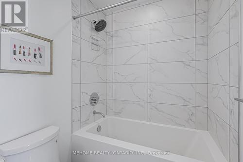3706 - 5 Buttermill Avenue, Vaughan, ON - Indoor Photo Showing Bathroom