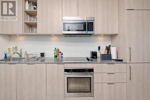 2209 - 50 Ordnance Street E, Toronto, ON - Indoor Photo Showing Kitchen