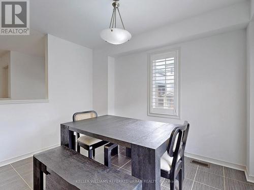 31 Benjamin Way, Whitby, ON - Indoor Photo Showing Dining Room