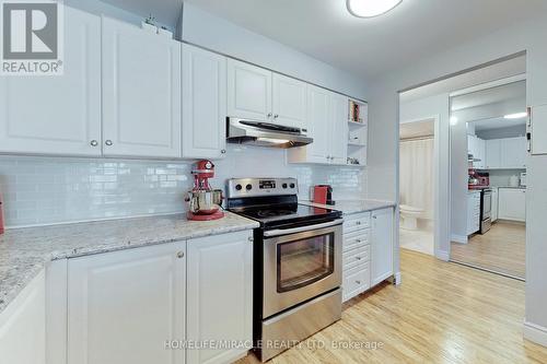 201 - 90 Dale Avenue, Toronto, ON - Indoor Photo Showing Kitchen With Upgraded Kitchen