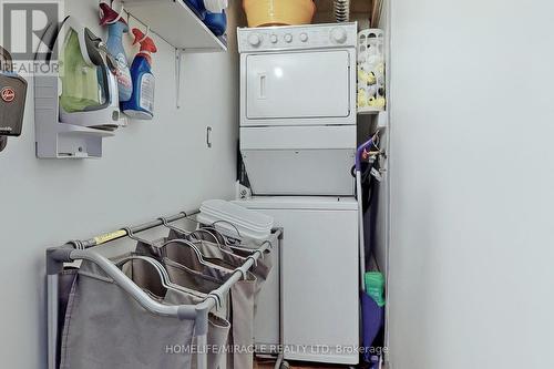 201 - 90 Dale Avenue, Toronto, ON - Indoor Photo Showing Laundry Room