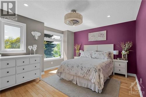 Primary bedroom - 961 Como Crescent, Ottawa, ON - Indoor Photo Showing Bedroom