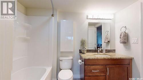 218 5303 Universal Crescent, Regina, SK - Indoor Photo Showing Bathroom