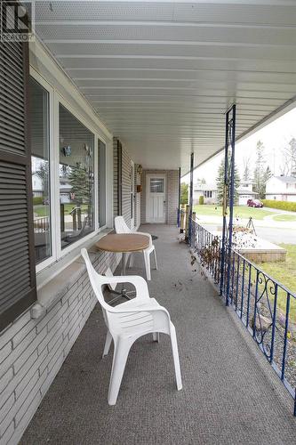 33 Huntington Pk, Sault Ste. Marie, ON - Outdoor With Deck Patio Veranda With Exterior