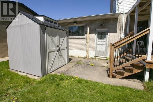 33 Huntington Pk, Sault Ste. Marie, ON - Outdoor With Exterior