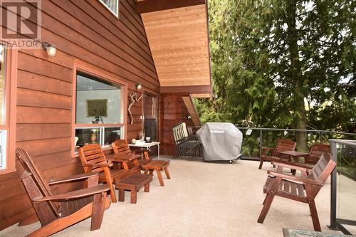 2226 Blind Bay Road, Blind Bay, BC -  With Deck Patio Veranda With Exterior