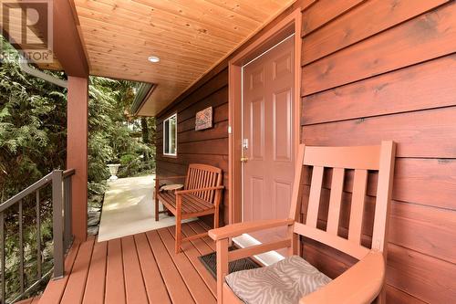 2226 Blind Bay Road, Blind Bay, BC - Outdoor With Exterior