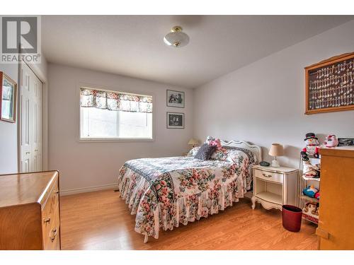 2460 Blind Bay Road, Blind Bay, BC - Indoor Photo Showing Bedroom