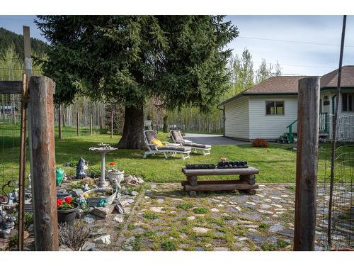 403 8Th Street S, Kaslo, BC - Outdoor