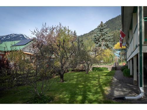 403 8Th Street S, Kaslo, BC - Outdoor