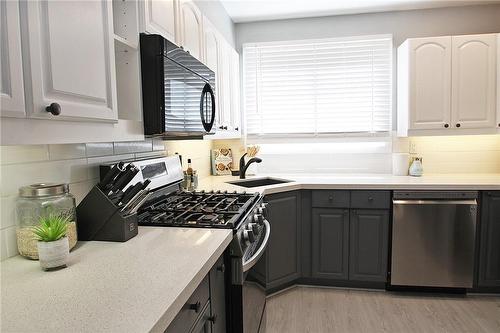 95 Fonthill Road|Unit #9, Hamilton, ON - Indoor Photo Showing Kitchen