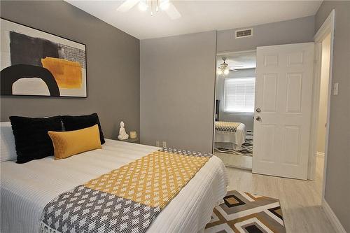 95 Fonthill Road|Unit #9, Hamilton, ON - Indoor Photo Showing Bedroom
