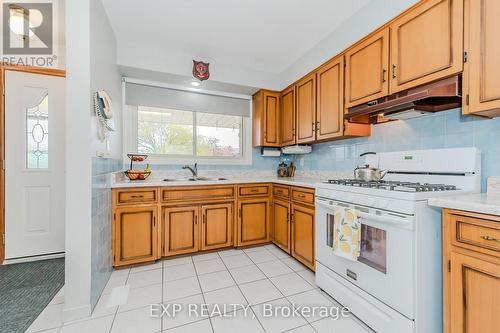 662 College Avenue W, Guelph, ON - Indoor Photo Showing Kitchen With Double Sink