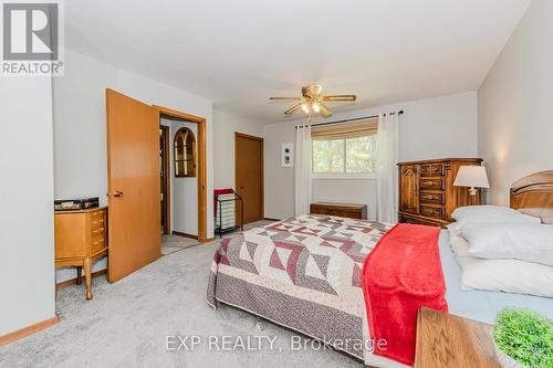 662 College Avenue W, Guelph, ON - Indoor Photo Showing Bedroom