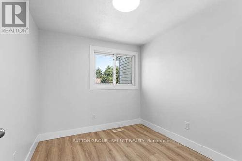 54 - 40 Tiffany Drive, London, ON - Indoor Photo Showing Other Room