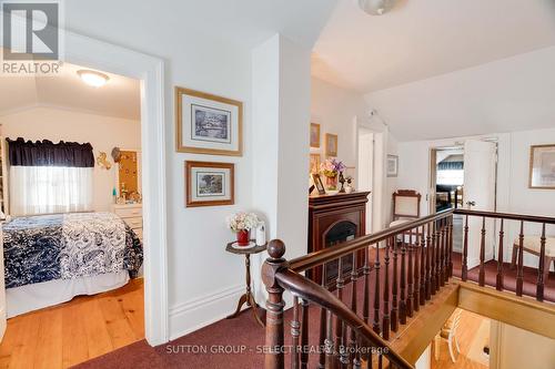 7360 Longwoods Road, Strathroy-Caradoc, ON - Indoor Photo Showing Other Room