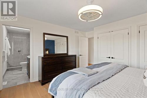 4 Waterloo Street, North Middlesex, ON - Indoor Photo Showing Bedroom
