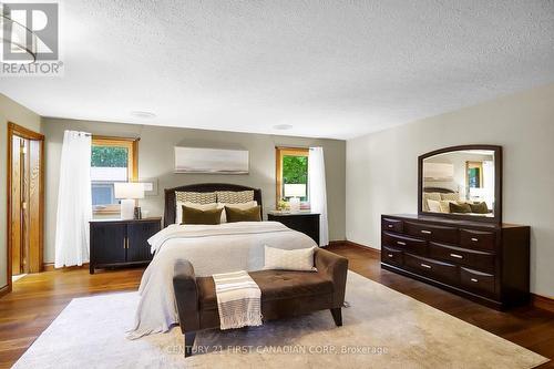 3983 Southwinds Court, London, ON - Indoor Photo Showing Bedroom