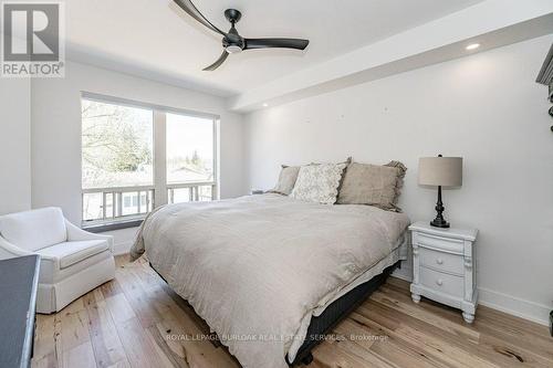 301 - 430 Pearl Street, Burlington, ON - Indoor Photo Showing Bedroom