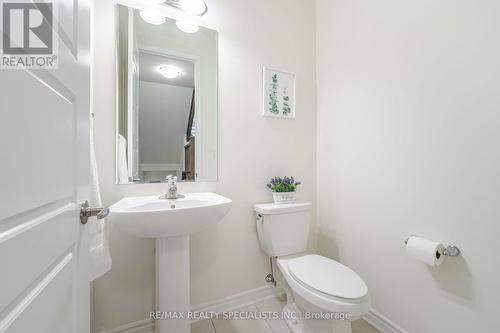 14 Summer Wind Lane, Brampton, ON - Indoor Photo Showing Bathroom