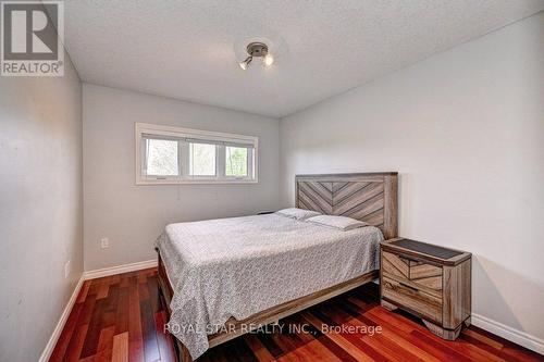 89 Finch Avenue, Woodstock, ON - Indoor Photo Showing Bedroom