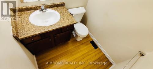 36 Grand River Avenue, Brantford, ON - Indoor Photo Showing Bathroom