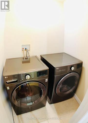 36 Grand River Avenue, Brantford, ON - Indoor Photo Showing Laundry Room