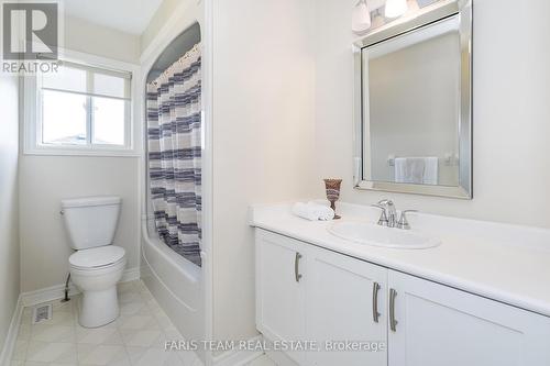167 Hurst Drive, Barrie, ON - Indoor Photo Showing Bathroom