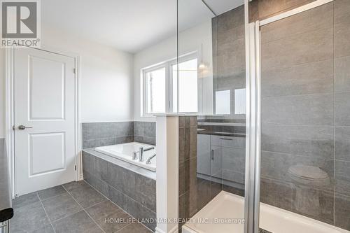 110 Shepherd Drive, Barrie, ON - Indoor Photo Showing Bathroom