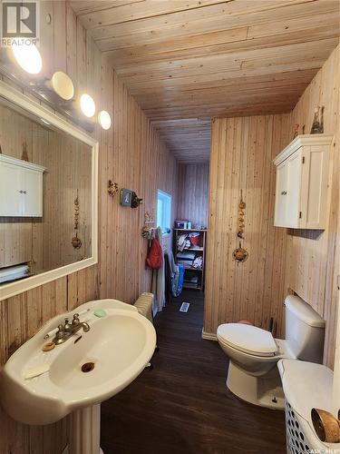 Three K Farms 9.97 Acres Sw 08-16-10 W2Nd, Wolseley Rm No. 155, SK - Indoor Photo Showing Bathroom