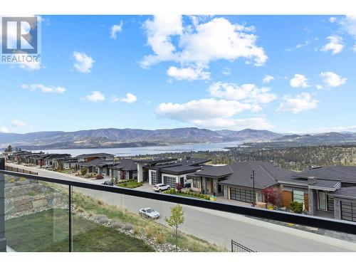 1088 Clarance Avenue, Kelowna, BC - Outdoor With View