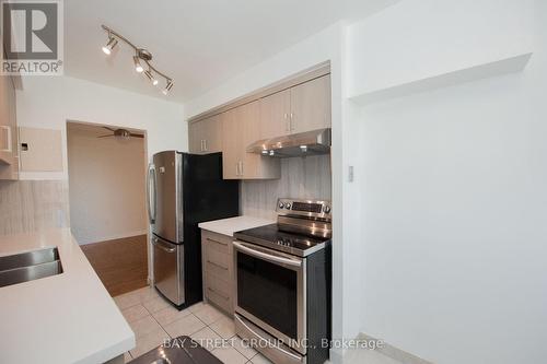 704 - 1615 Bloor Street, Mississauga, ON - Indoor Photo Showing Kitchen With Double Sink