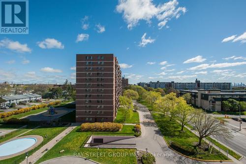 704 - 1615 Bloor Street, Mississauga, ON - Outdoor With View