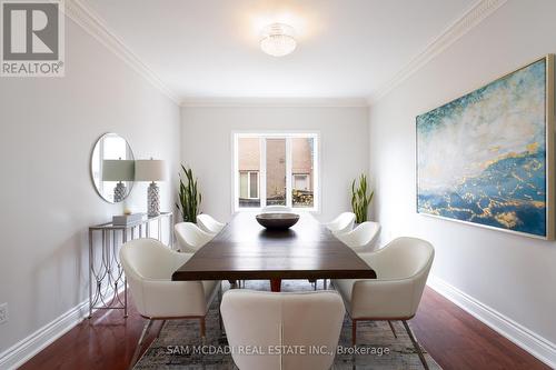 5381 Forest Hill Drive, Mississauga, ON - Indoor Photo Showing Dining Room