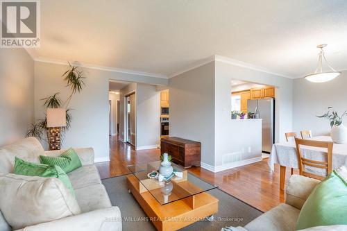 356 Delrex Boulevard, Halton Hills, ON - Indoor Photo Showing Dining Room