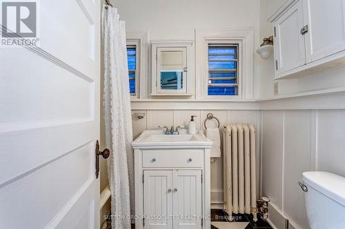 142 Glendale Avenue, Toronto, ON - Indoor Photo Showing Bathroom