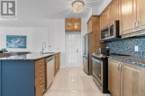 2601 - 70 Absolute Avenue, Mississauga, ON - Indoor Photo Showing Kitchen