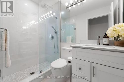 2601 - 70 Absolute Avenue, Mississauga, ON - Indoor Photo Showing Bathroom