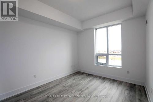 719 - 2486 Old Bronte Road, Oakville, ON - Indoor Photo Showing Other Room