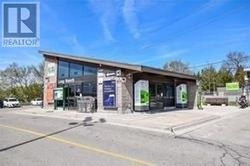 4 - 55 Long Branch Avenue S, Toronto, ON - Outdoor