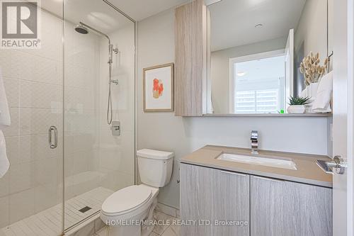 1110 - 65 Annie Craig Drive, Toronto, ON - Indoor Photo Showing Bathroom