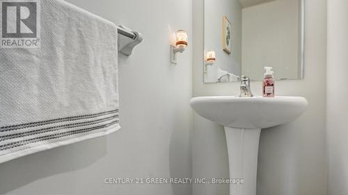 74 Westray Crescent, Ajax, ON - Indoor Photo Showing Bathroom