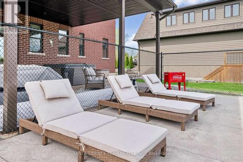 219 Summit Drive, Scugog, ON - Outdoor With Deck Patio Veranda With Exterior