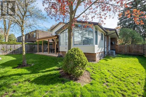 1832 Bronte Square, Pickering, ON - Outdoor