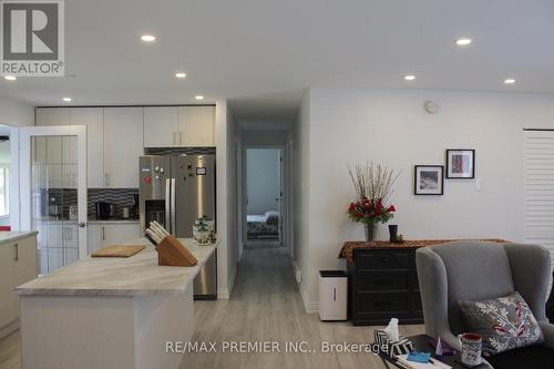 5258 30Th Side Road, Essa, ON - Indoor Photo Showing Kitchen