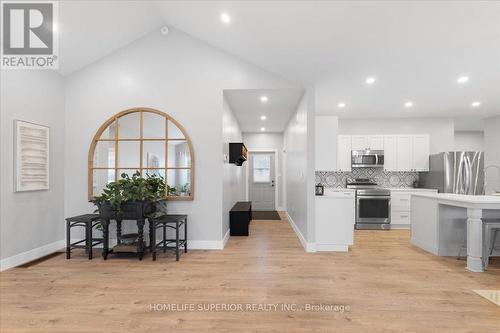 17 Cedar Court, Marmora And Lake, ON - Indoor Photo Showing Kitchen With Upgraded Kitchen