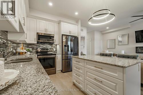 5 - 80 Marsh Avenue, Peterborough, ON - Indoor Photo Showing Kitchen With Upgraded Kitchen