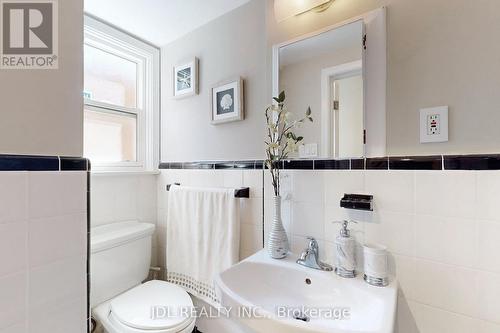98 Overbrook Place, Toronto, ON - Indoor Photo Showing Bathroom
