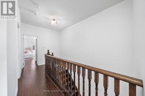 98 Gower Dr, Aurora, ON - Indoor Photo Showing Other Room